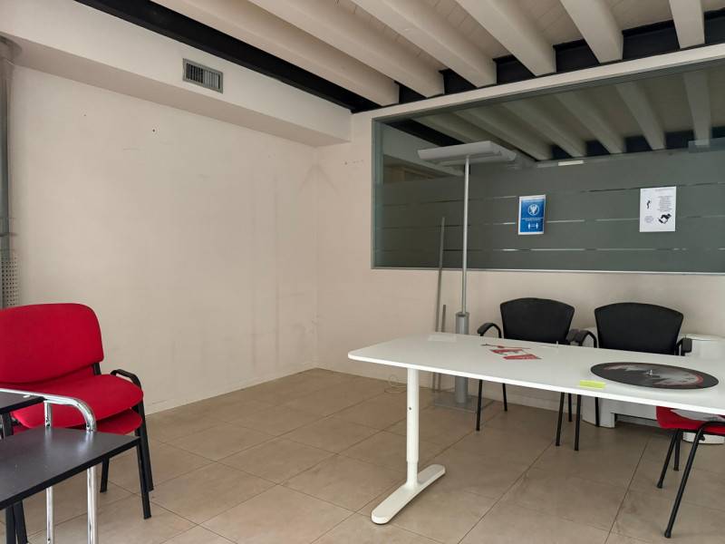 negozio in affitto a Vicenza