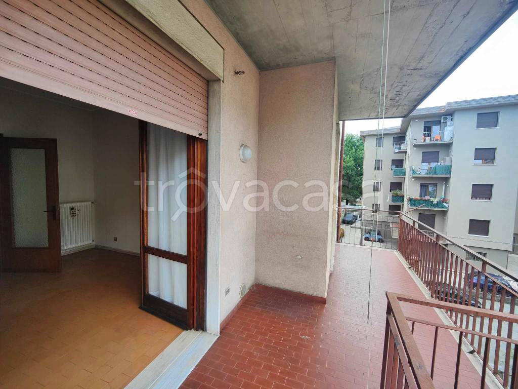 appartamento in affitto a Vicenza in zona Villaggio del Sole