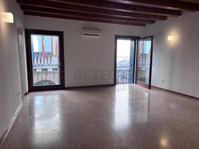 appartamento in affitto a Vicenza in zona Centro Storico
