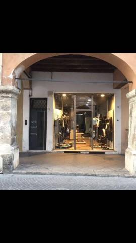 negozio in affitto a Vicenza