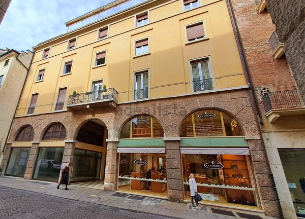 negozio in affitto a Vicenza in zona Centro Storico