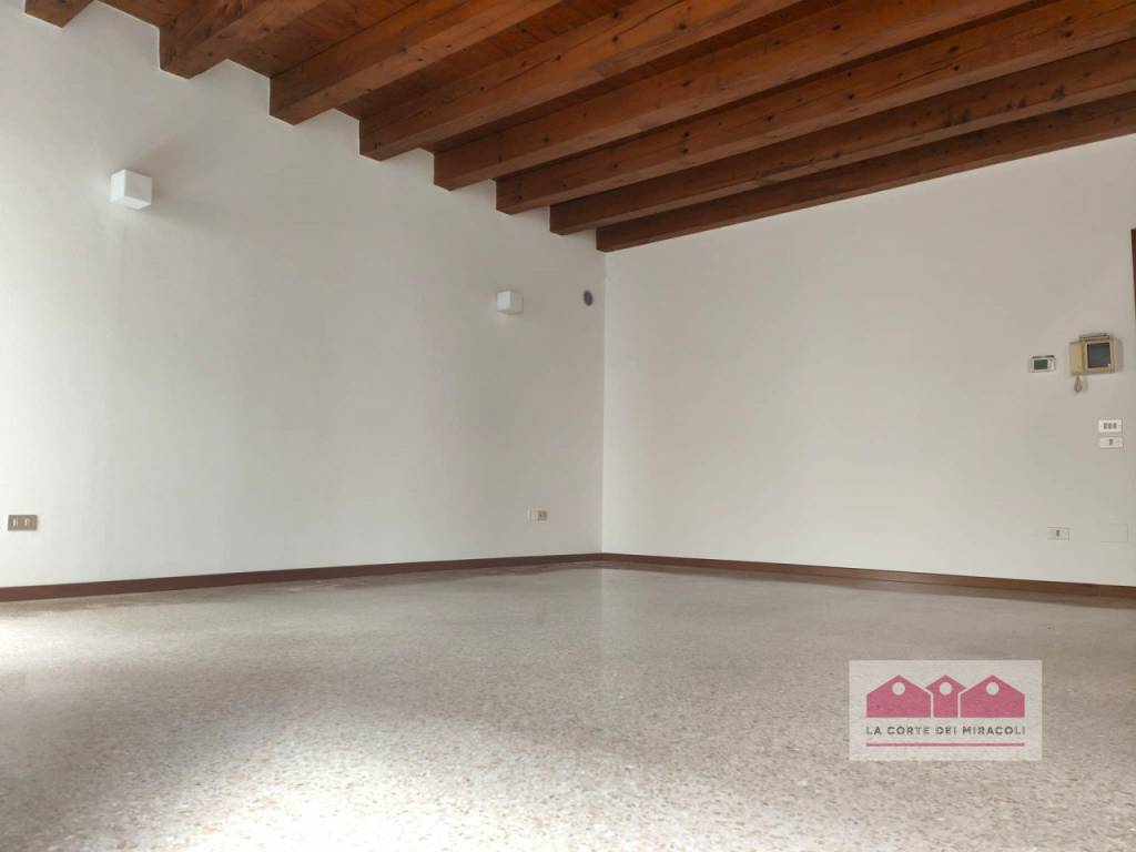 appartamento in affitto a Vicenza in zona Centro Storico