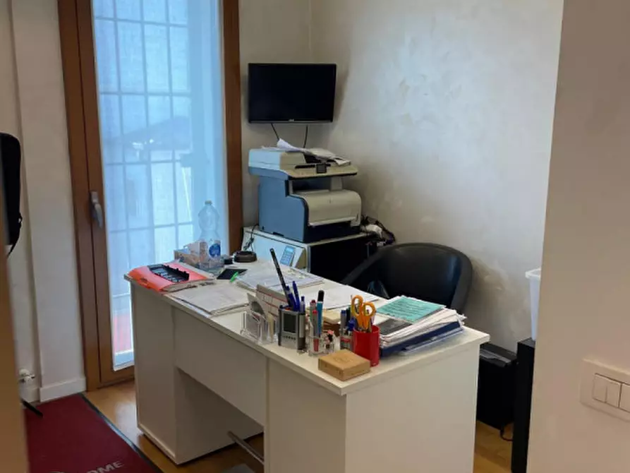 negozio in affitto a Vicenza in zona Borgo Casale