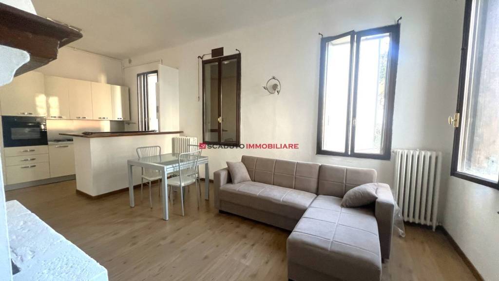 appartamento in affitto a Vicenza in zona Centro Storico