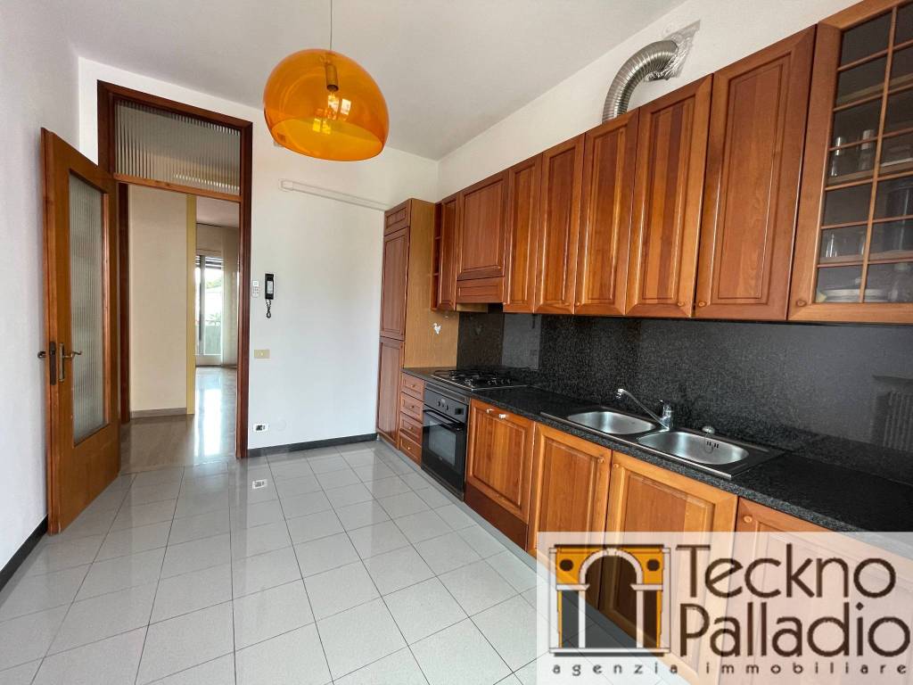 appartamento in affitto a Vicenza in zona San Bortolo/San Paolo