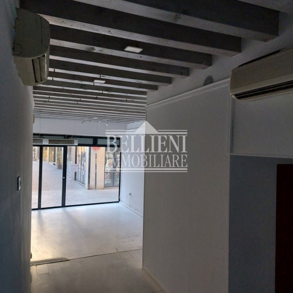negozio in affitto a Vicenza in zona Centro Storico