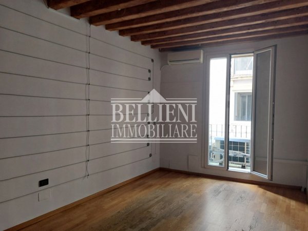 negozio in affitto a Vicenza in zona Centro Storico