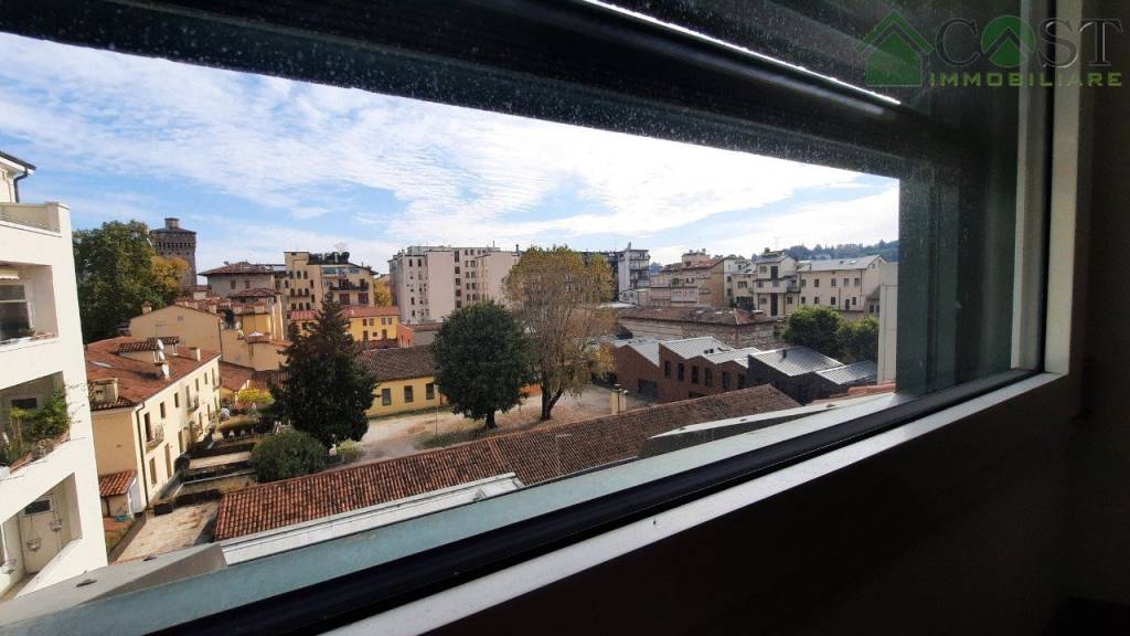 appartamento in affitto a Vicenza in zona Centro Storico