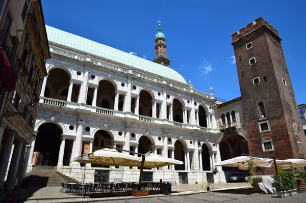 appartamento in affitto a Vicenza in zona Centro Storico
