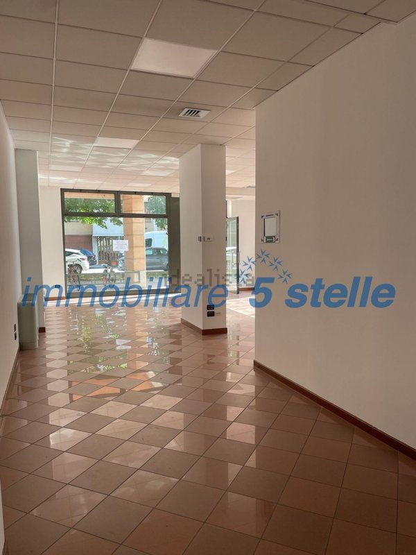 negozio in affitto a Vicenza