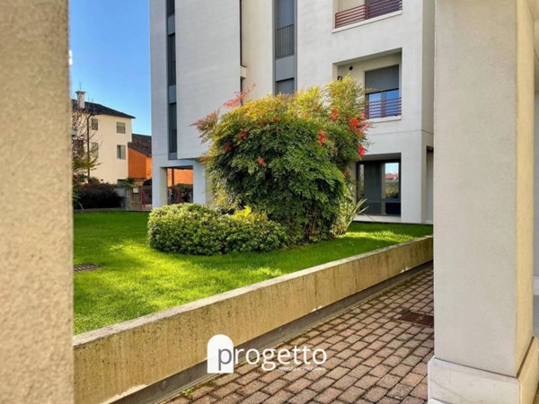 appartamento in affitto a Vicenza in zona Borgo Casale
