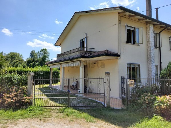 casa indipendente in affitto a Vicenza in zona Bertesinella