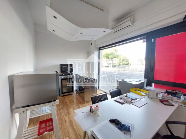 negozio in affitto a Vicenza in zona San Lazzaro/Pomari