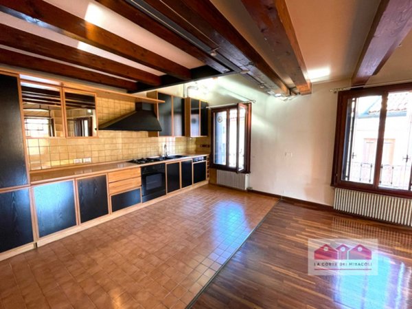 appartamento in affitto a Vicenza in zona Centro Storico