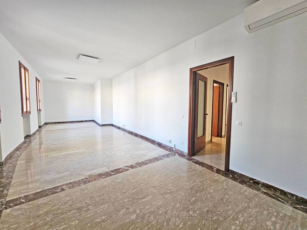 ufficio in affitto a Vicenza in zona Centro Storico