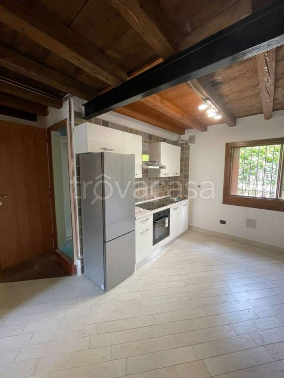 appartamento in affitto a Vicenza in zona San Bortolo/San Paolo