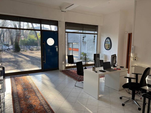 negozio in affitto a Vicenza