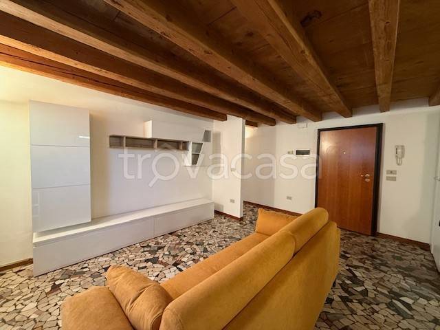 appartamento in affitto a Vicenza in zona Centro Storico