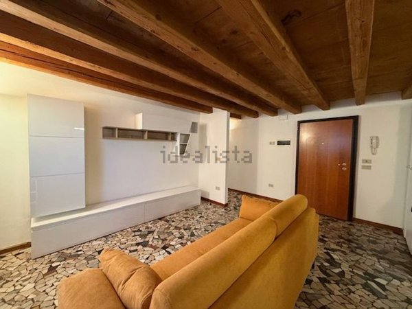 appartamento in affitto a Vicenza in zona Centro Storico