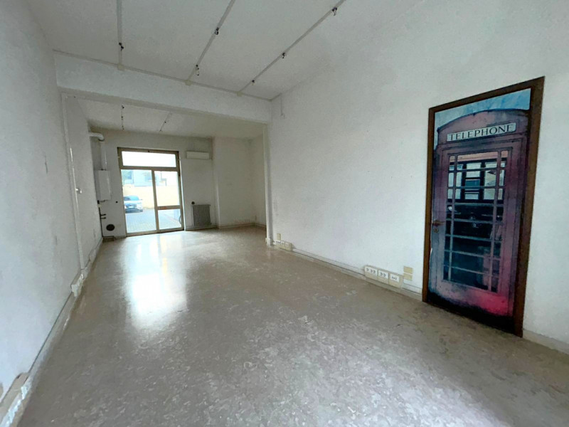 negozio in affitto a Vicenza in zona San Felice