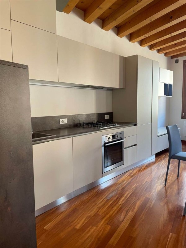appartamento in affitto a Vicenza in zona Borgo Berga