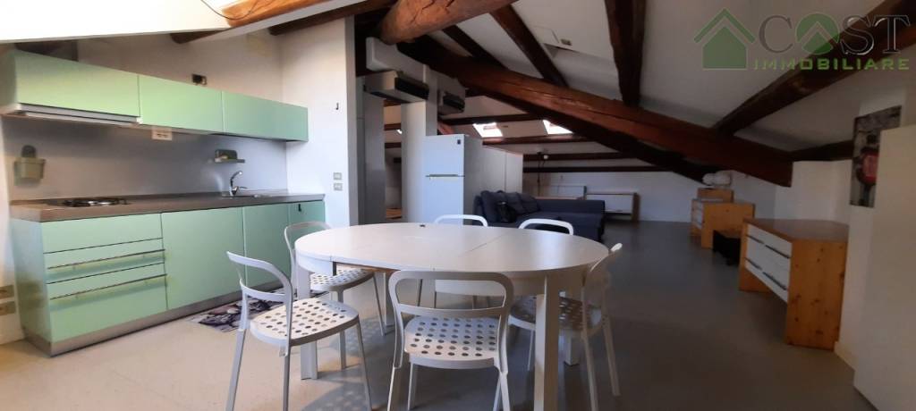 appartamento in affitto a Vicenza in zona Centro Storico