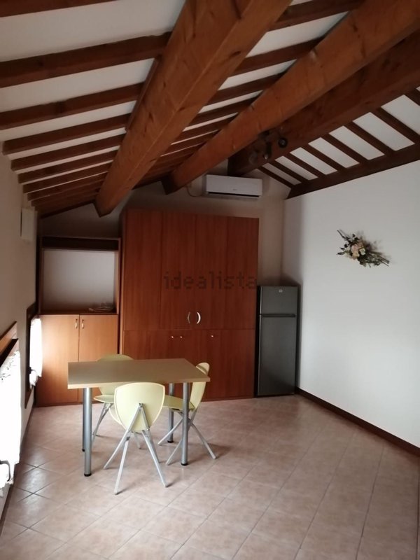 appartamento in affitto a Vicenza in zona Debba