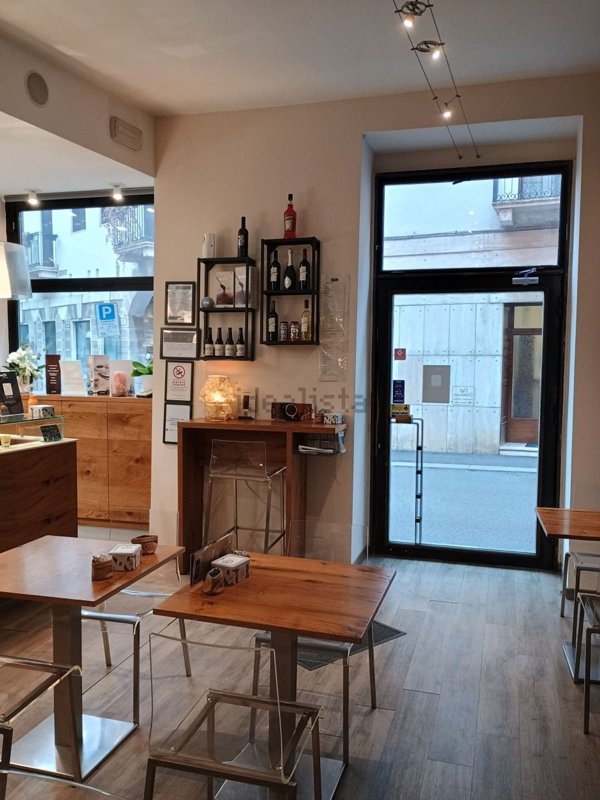 negozio in affitto a Vicenza