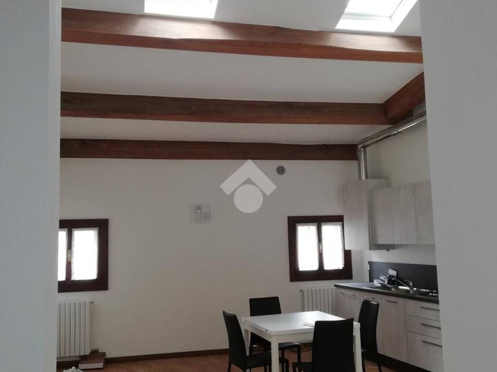 appartamento in affitto a Vicenza in zona Centro Storico