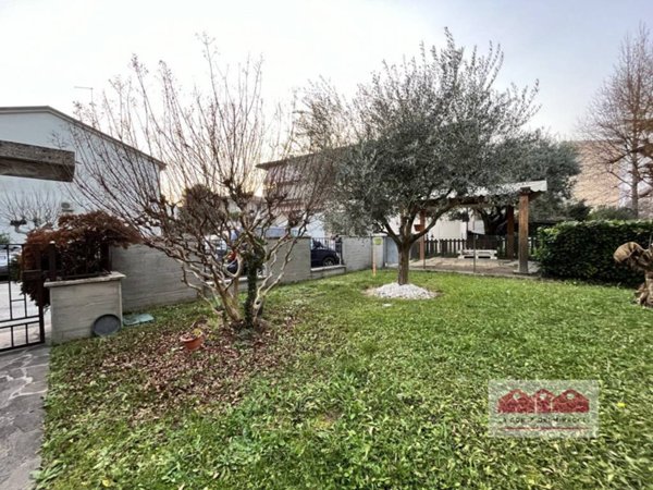 casa indipendente in affitto a Vicenza in zona Pio X
