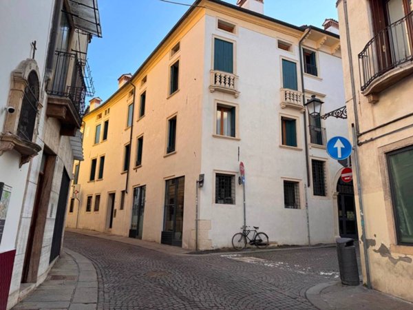 ufficio in affitto a Vicenza in zona Centro Storico
