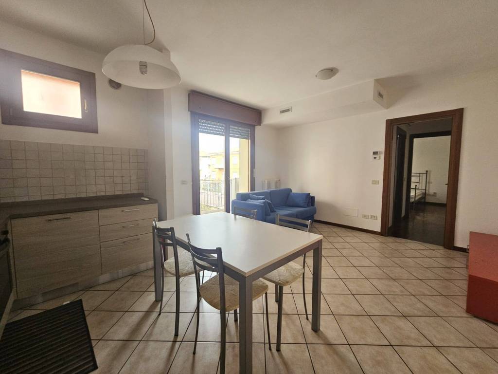 appartamento in affitto a Vicenza in zona Villaggio del Sole