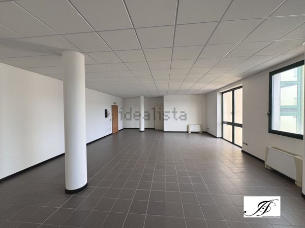 ufficio in affitto a Vicenza in zona Ferrovieri