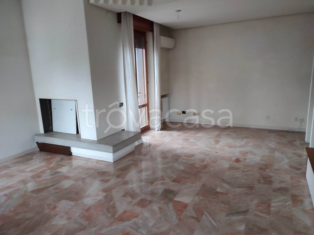 casa indipendente in affitto a Vicenza in zona Laghetto