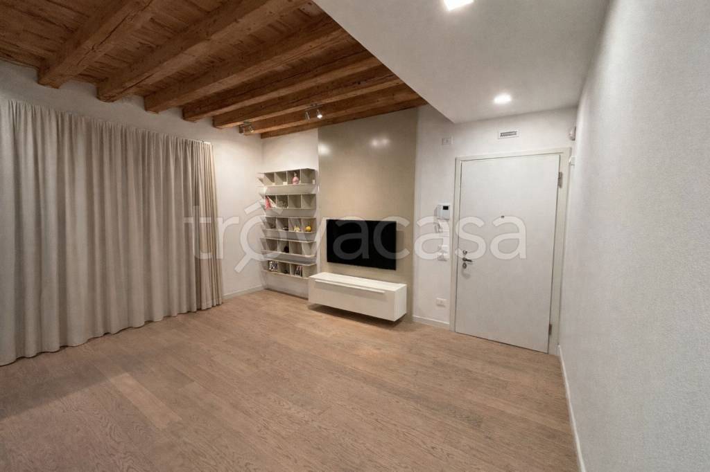 appartamento in affitto a Vicenza in zona Centro Storico