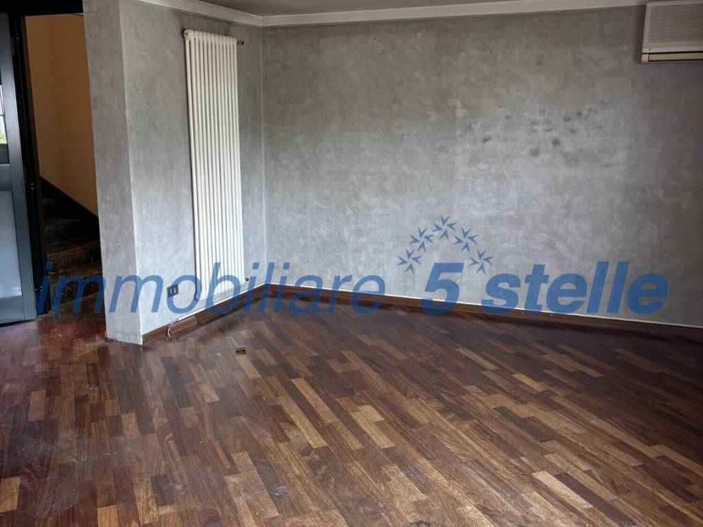locale commerciale in affitto a Vicenza in zona Monte Berico