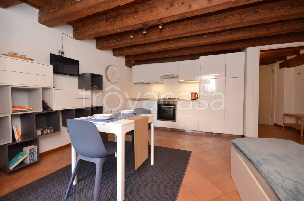 appartamento in affitto a Vicenza in zona Centro Storico