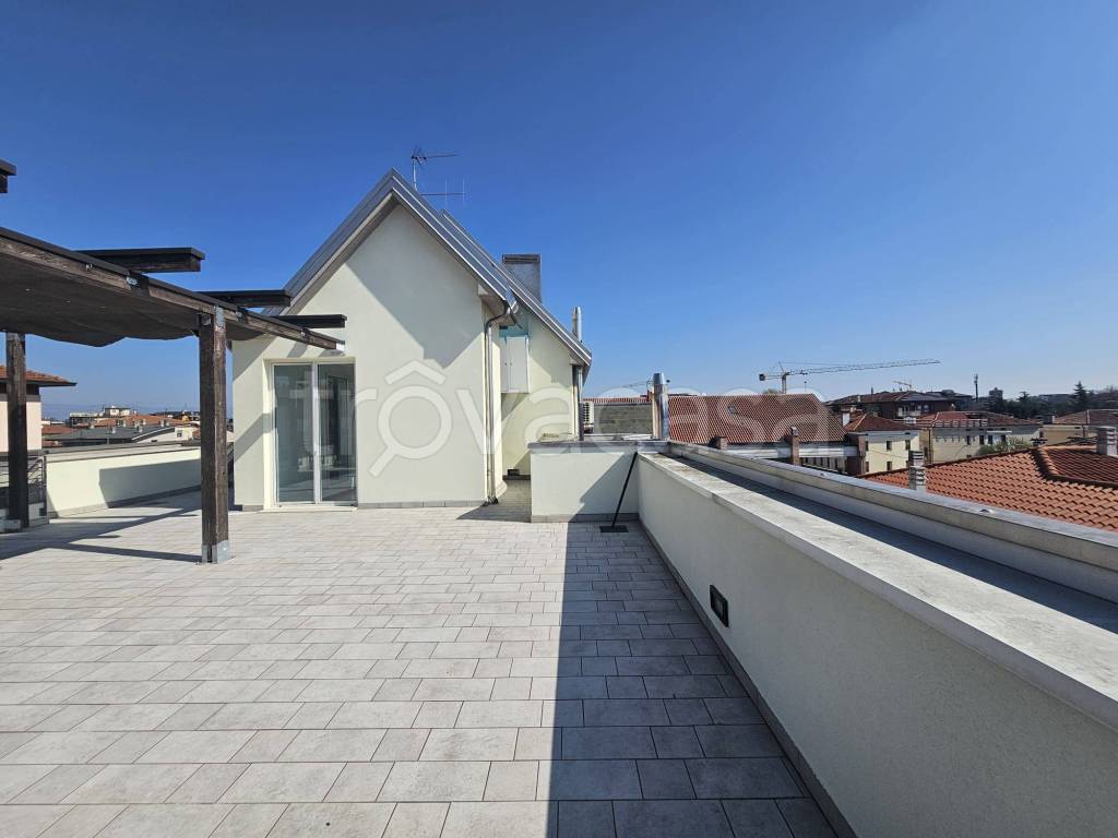 appartamento in affitto a Vicenza