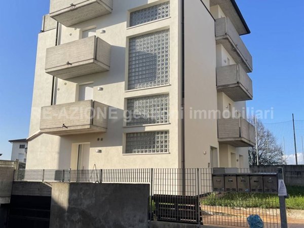 appartamento in affitto a Vicenza in zona Saviabona