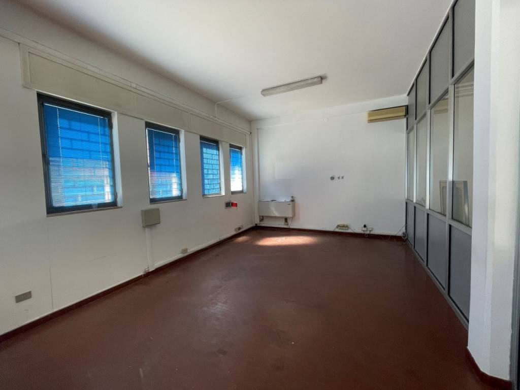 ufficio in affitto a Vicenza in zona San Lazzaro/Pomari