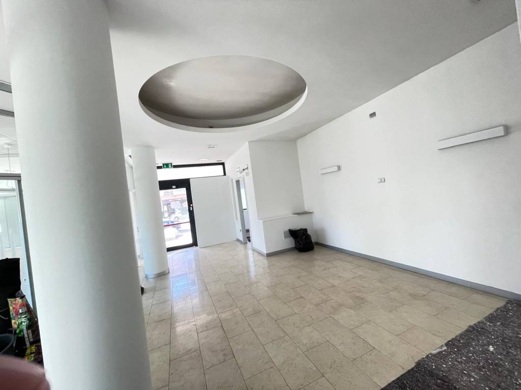 negozio in affitto a Vicenza in zona Anconetta