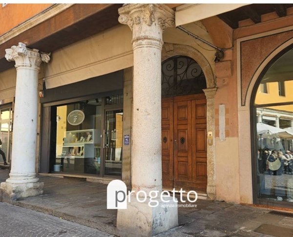 negozio in affitto a Vicenza in zona Centro Storico