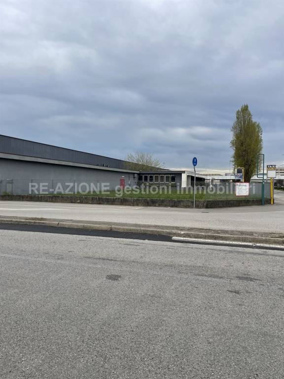 capannone in affitto a Vicenza