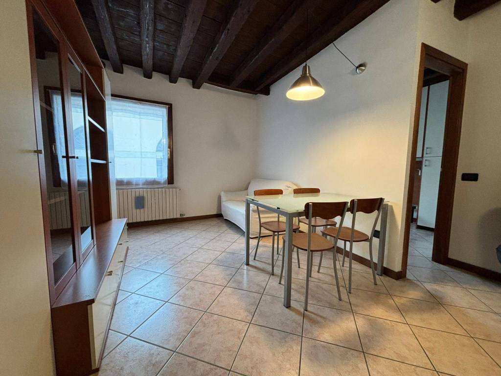 appartamento in affitto a Vicenza in zona Borgo Berga