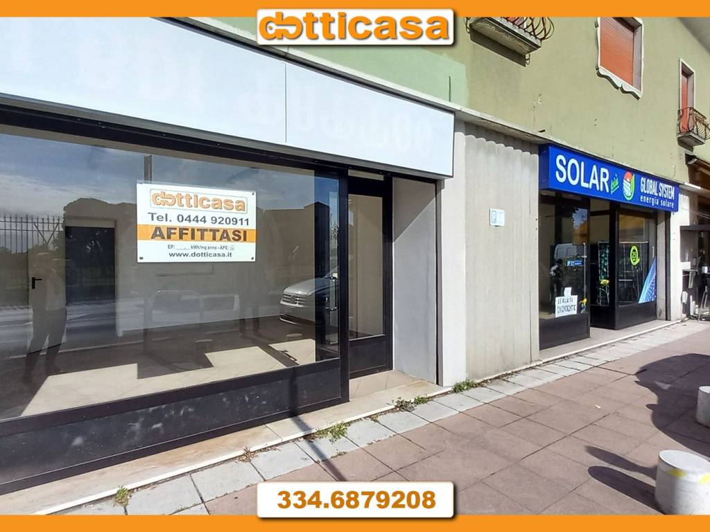 negozio in affitto a Vicenza in zona San Bortolo/San Paolo