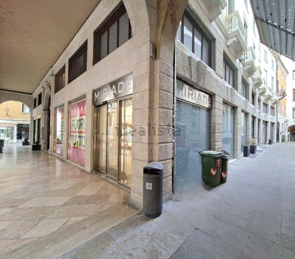 negozio in affitto a Vicenza in zona Centro Storico