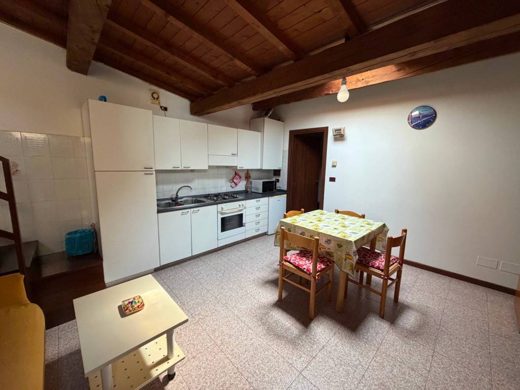 appartamento in affitto a Vicenza in zona Centro Storico