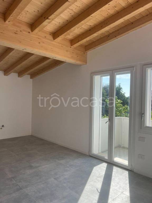 appartamento in affitto a Vicenza in zona Bertesinella
