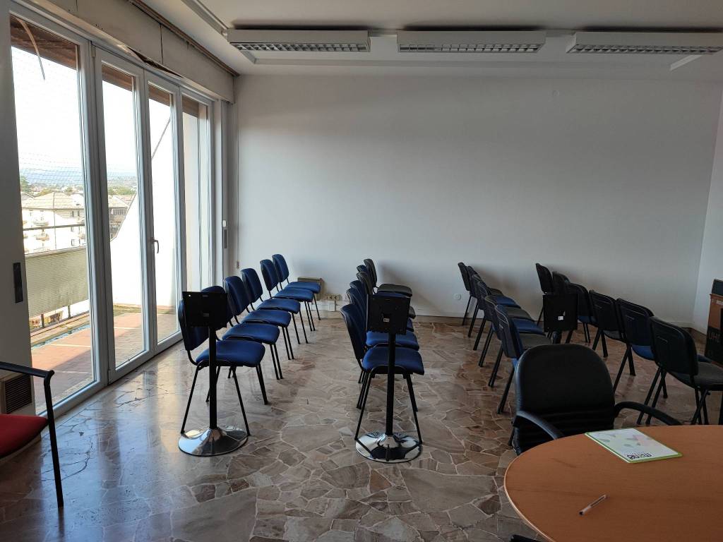 ufficio in affitto a Vicenza in zona Cattane