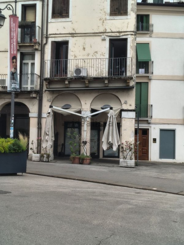 negozio in affitto a Vicenza in zona Centro Storico